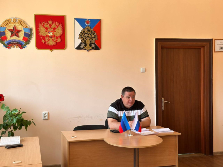 лава городского округа провел приём граждан. лава городского округа провел приём граждан.